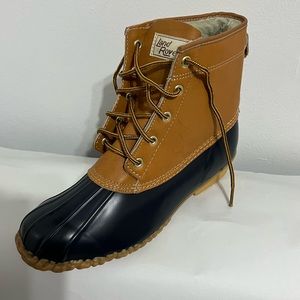 LAND ROVER NEW BOOTS